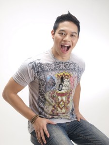 Vince-Golangco-Blogger-Radio-DJ-TV-Show-Host-etc (1) Vince-Golangco-Blogger-Radio-DJ-TV-Show-Host-etc (1)